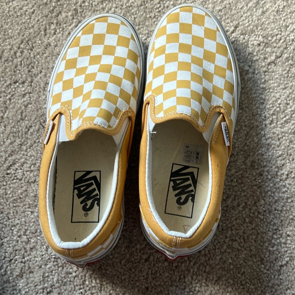 VANS women’s size 5.5 yellow